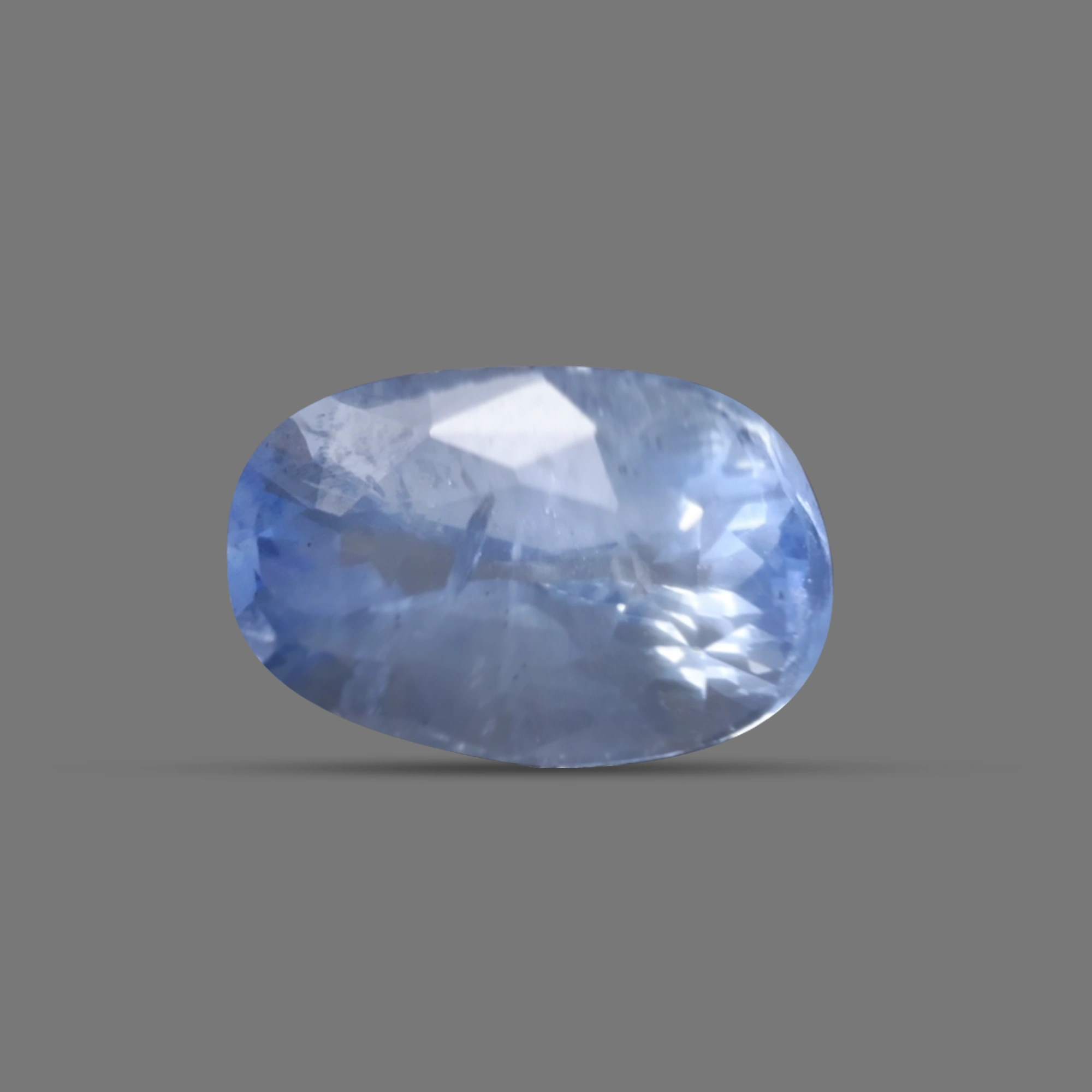 Blue Sapphire  - 4.13 carats