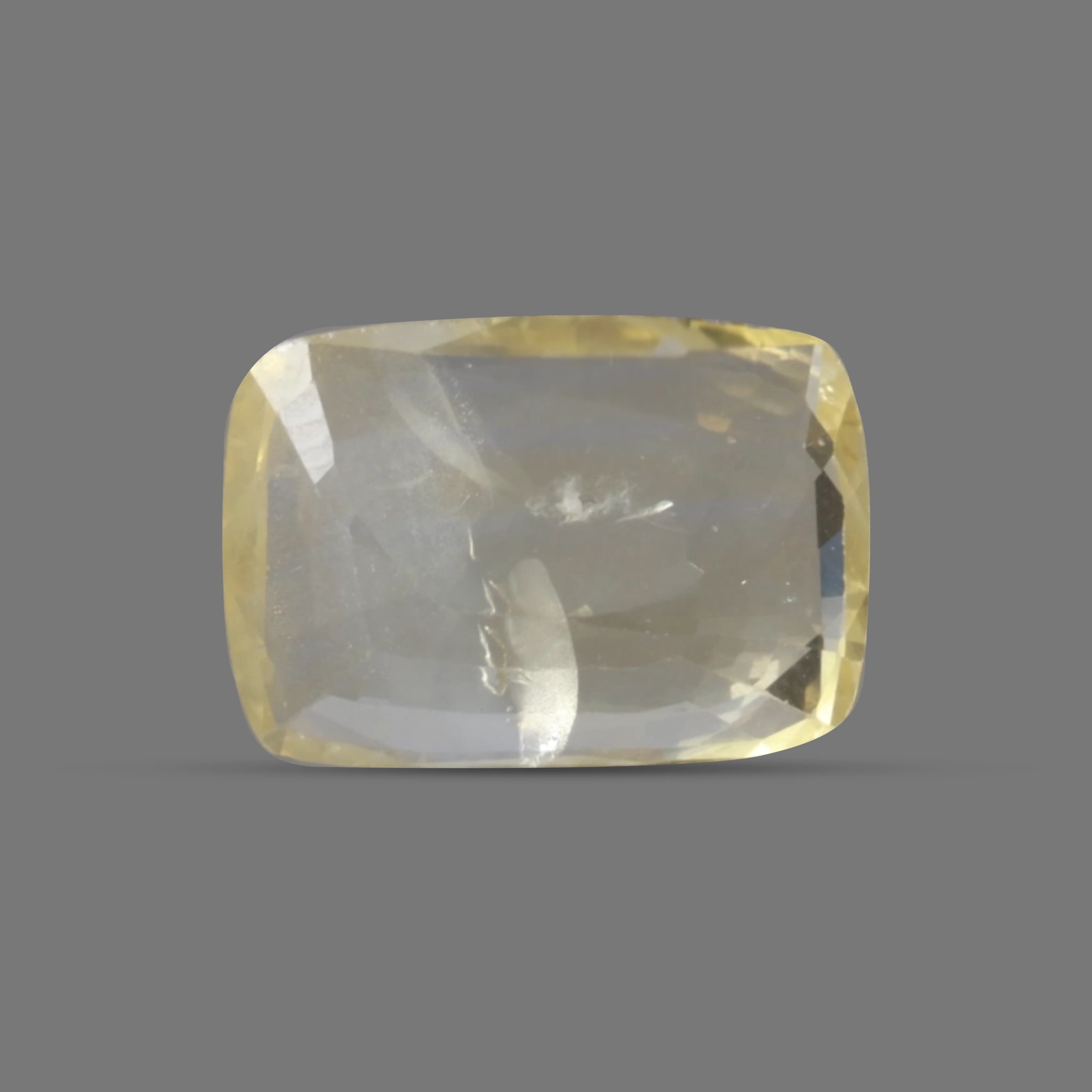 Yellow Sapphire  - 5.26 carats